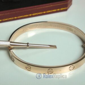 Cartier replica gioiello bracciale love oro rosa