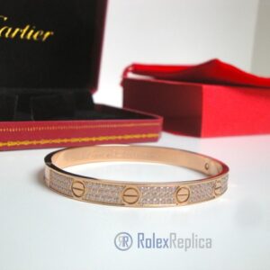 Cartier replica gioiello bracciale love rose gold pavè diamond
