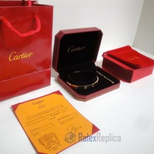 Cartier replica gioiello bracciale love oro giallo