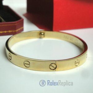 Cartier replica gioiello bracciale love oro giallo