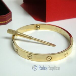 Cartier replica gioiello bracciale love oro giallo