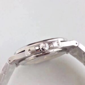 Patek Philippe replica Nautilus 5711-1A-011 White Dial clone movement
