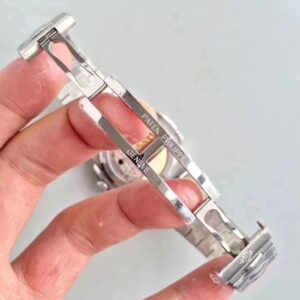 Patek Philippe replica Nautilus 5711-1A-011 White Dial clone movement